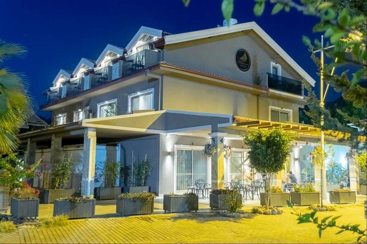 Hotel Marina Bay Goecek Εξωτερικό φωτογραφία