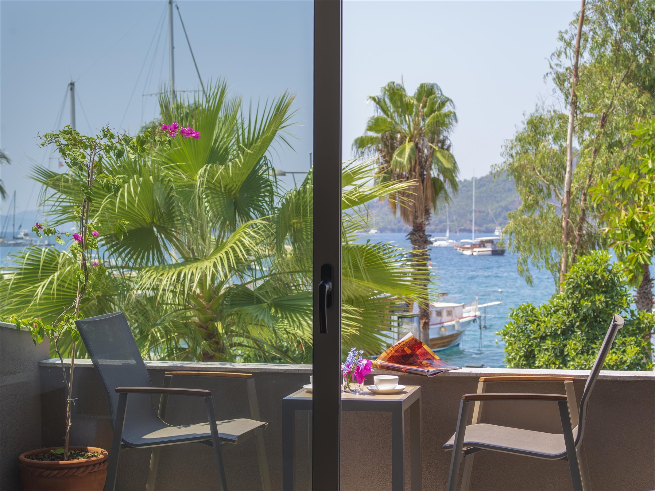 Hotel Marina Bay Goecek Εξωτερικό φωτογραφία