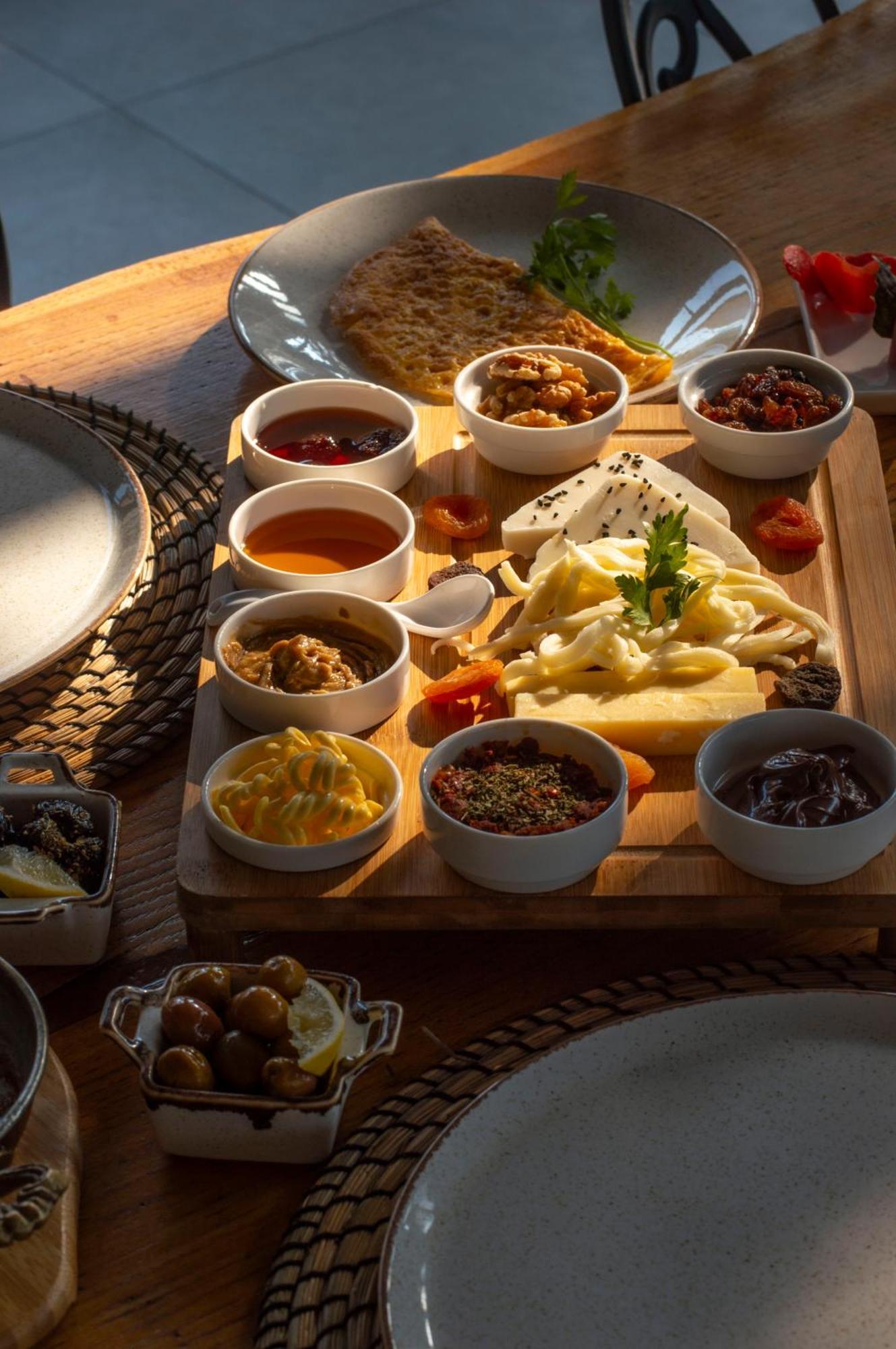 Hotel Marina Bay Goecek Εξωτερικό φωτογραφία