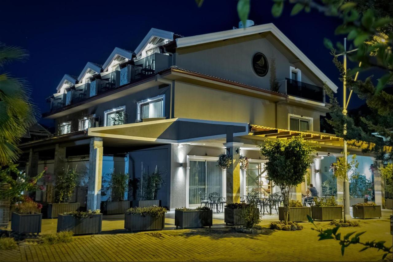 Hotel Marina Bay Goecek Εξωτερικό φωτογραφία